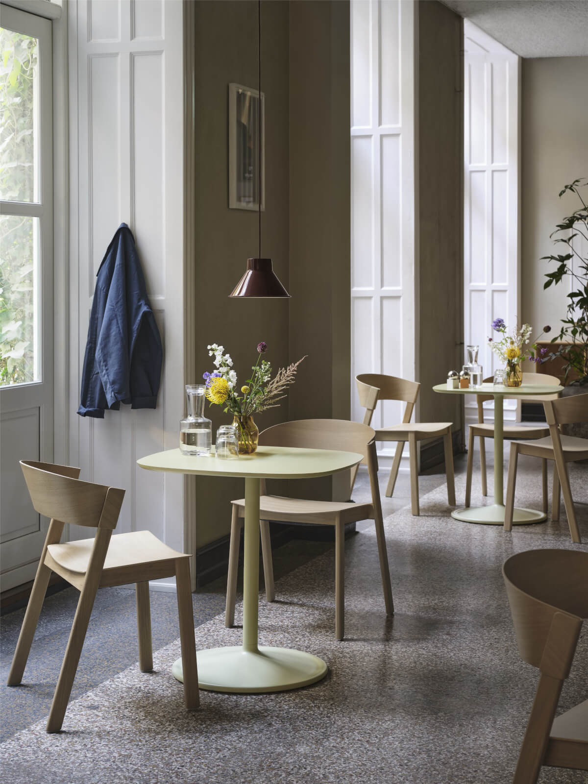 Soft Cafe Bar-/Tresentisch, Ø 75 cm, beige grün laminat / beige grün