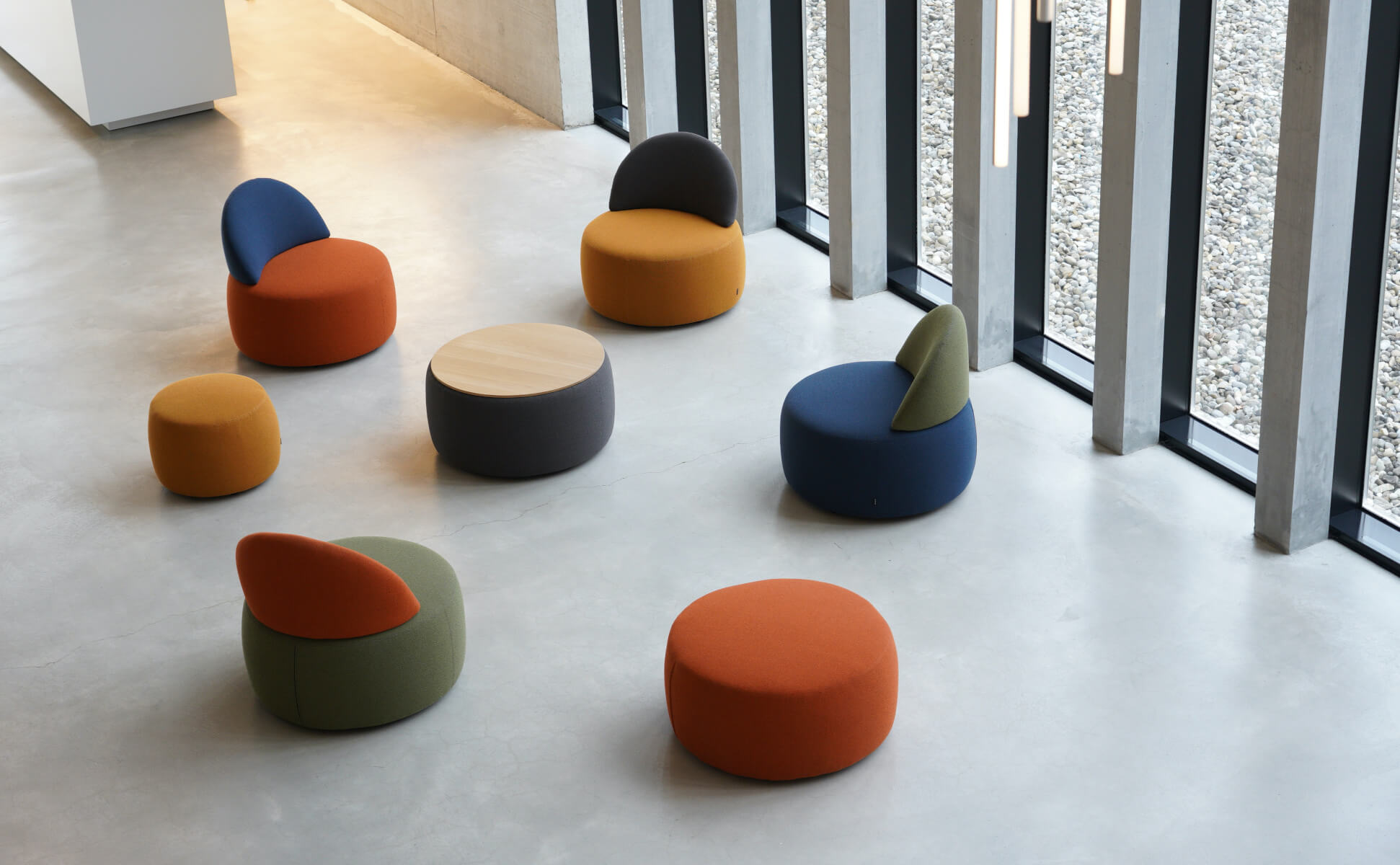 Incycle Pouf mit Rückenlehne